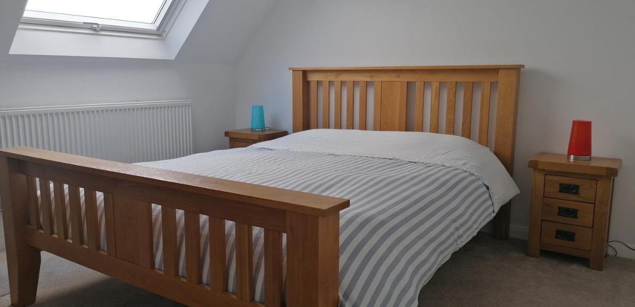 Gower Getaway - Parking & Ensuite Swansea Exterior foto